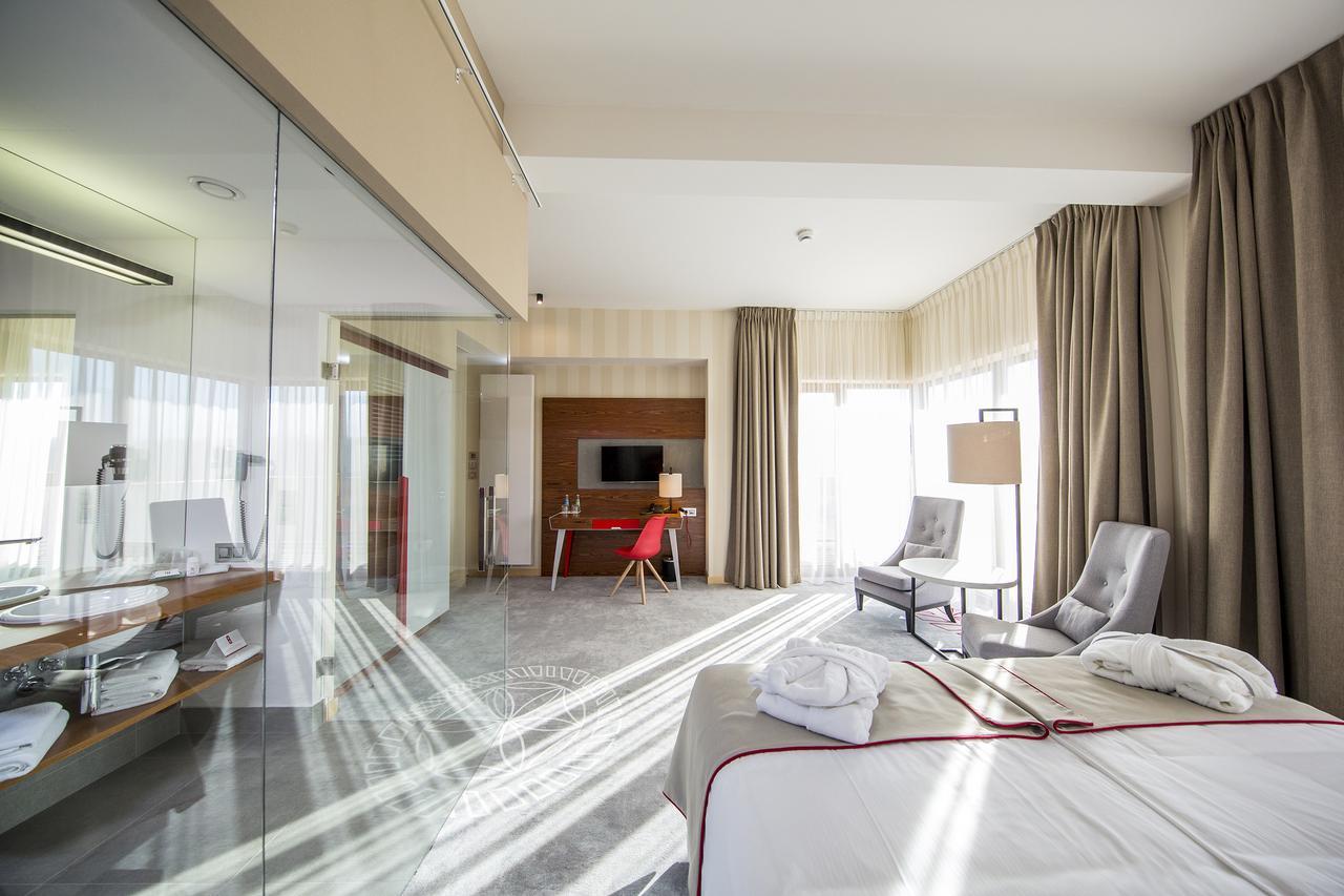 Kopieniec Fizjo- Med & Hotel 4*