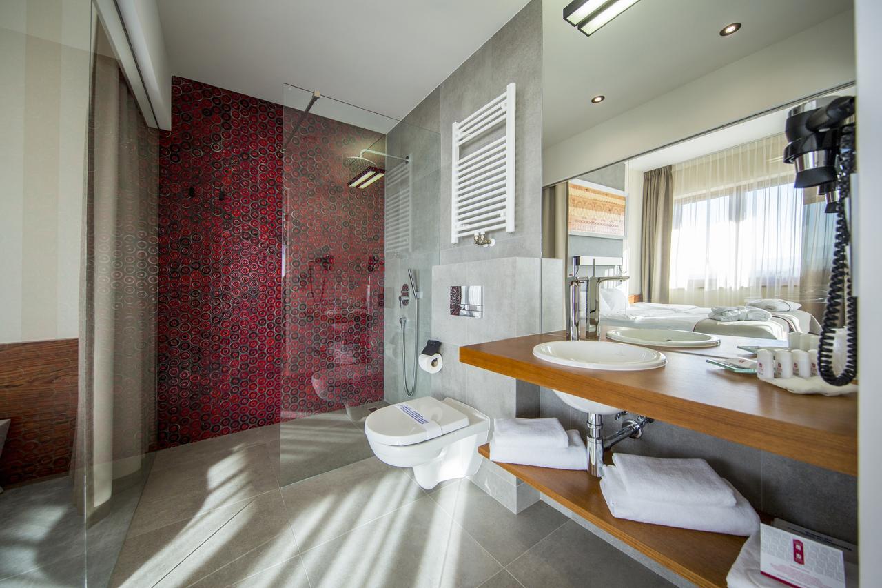 Kopieniec Fizjo- Med & Hotel 4*